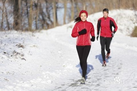 冬天运动减肥的方式：有氧运动为主