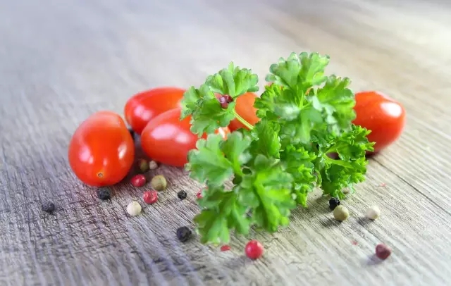 绿色生活：冬天香菜保鲜小秘诀