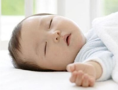 宝宝睡眠时张嘴呼吸的影响